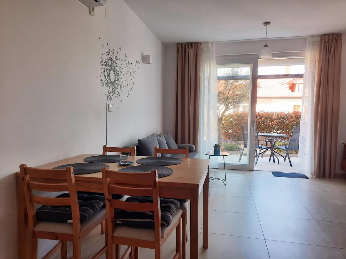 Apartman Madonnina Cres Luaran gambar