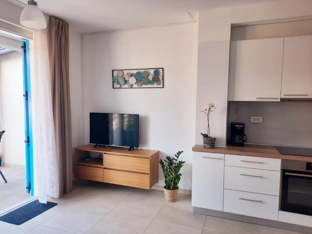 Apartman Madonnina Cres Luaran gambar